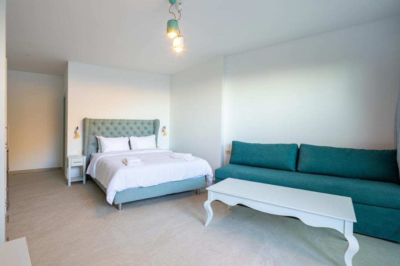Molos Apartments 로우트로 외부 사진